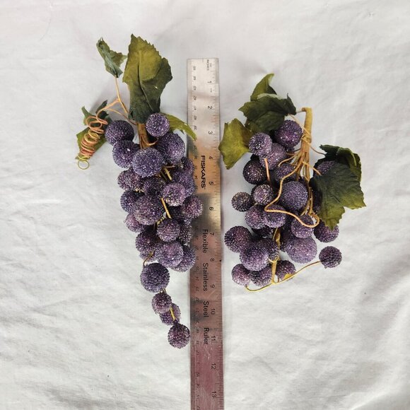 2 Vintage Beaded Grape Bunch Clusters Artificial Fruit Purple Green Leaves Vine - Picture 5 of 5